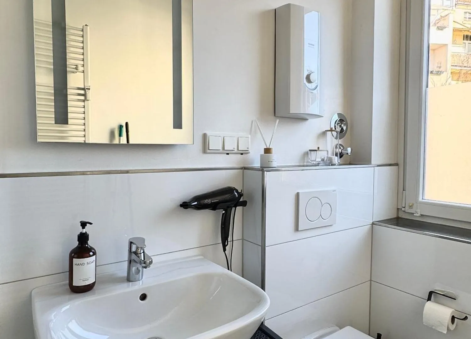 Appartement Heaven Homes - Studio Im Herzen Von Duesseldorf